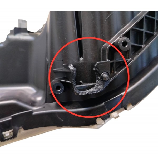 Farol Direito Honda Fit 2014 2015 2016 Detalhe