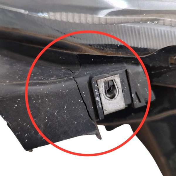 Farol Direito Cobalt 2012 A 2015 C/ Mascara Ngra Detalhe