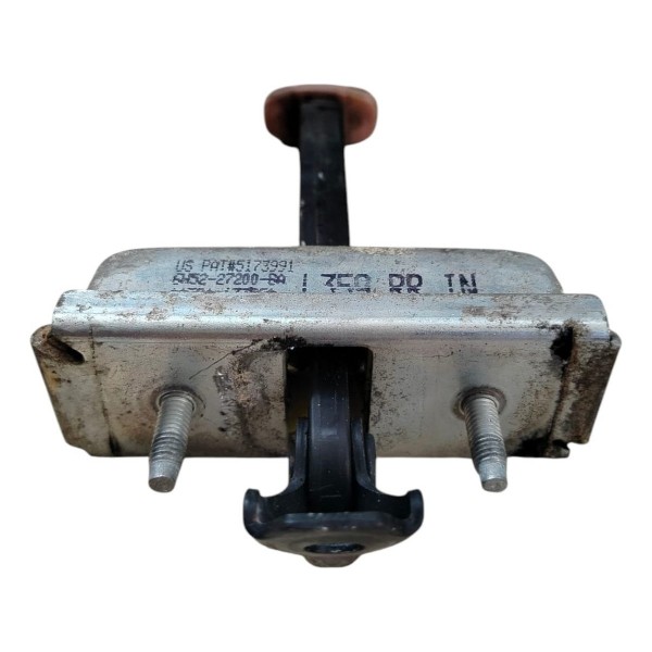 Limitador Porta Traseira Esquerda Freelander  2007 2008 2014