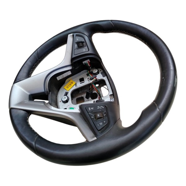 Volante Direção Gm Tracker 2013 2014 2015 2016 Com Comando