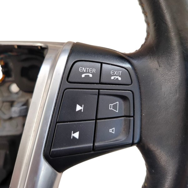 Volante Direção Volvo Xc60 2008 2009 2010 2013 Com Comandos