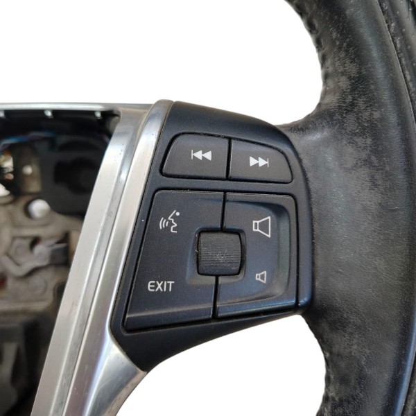 Volante Direção Volvo Xc60 R-design 2008-2013 Com Comando