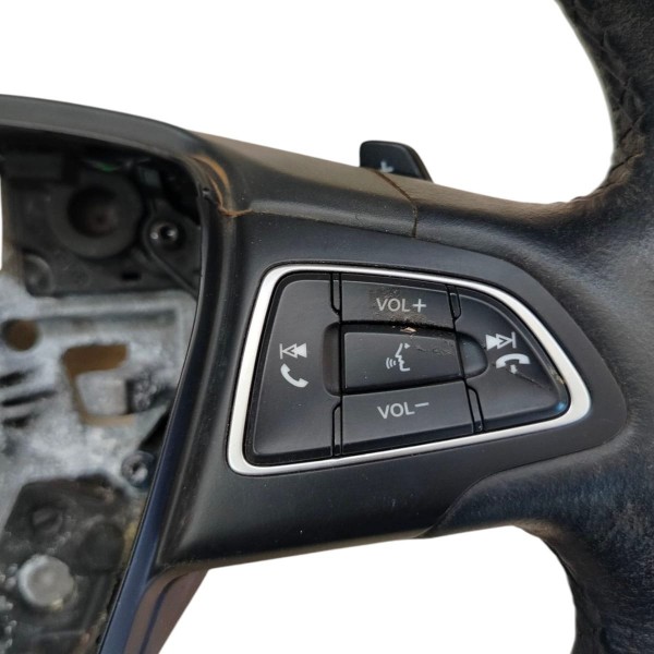 Volante Direção Ford Focus 2015 2016 2017 Com Comandos