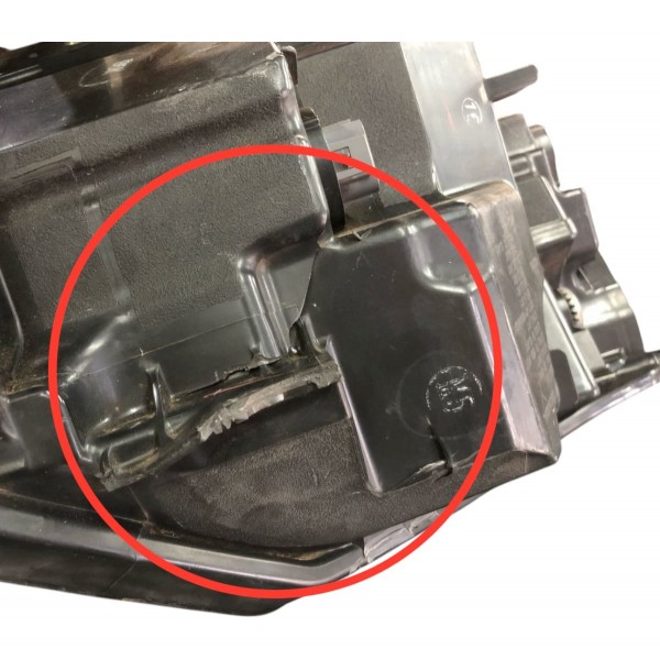 Farol Esquerdo Honda Hrv 2019 2020 2021 2022 Com Led Detalhe