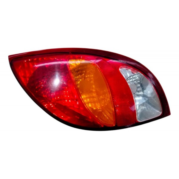Lanterna Traseira Direita Gm Celta 2000 2004 2006 Detalhe