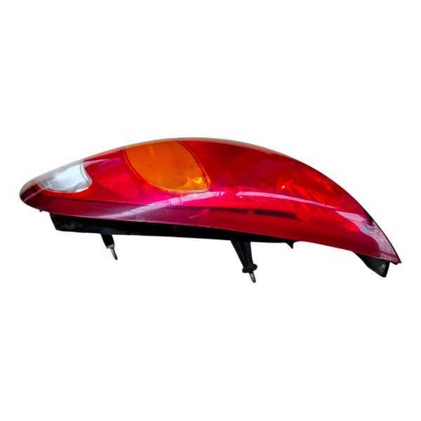 Lanterna Traseira Direita Gm Celta 2000 2004 2006 Detalhe