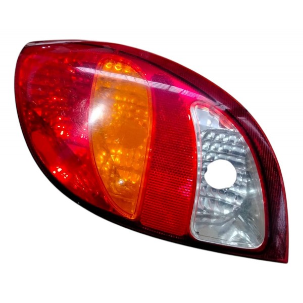 Lanterna Traseira Direita Gm Celta 2000 2004 2006 Detalhe