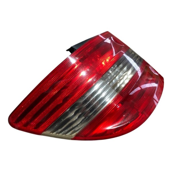 Lanterna Traseira Esquerda Mercedes B180 B200 2007 2009 2011
