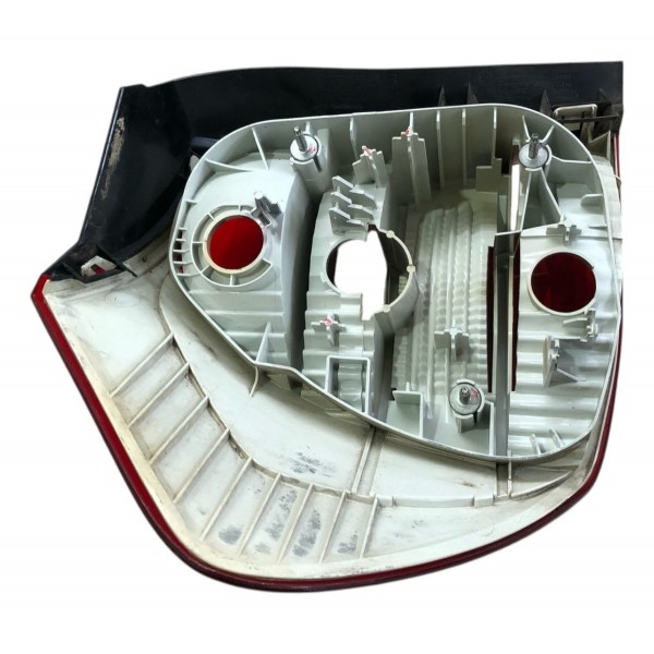 Lanterna Traseira Direita Bmw 118i 2007 2009 2010 2012