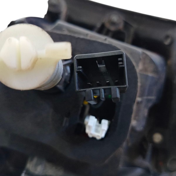 Lanterna Traseira Direita Vw Golf 2014 2015 2017 2018
