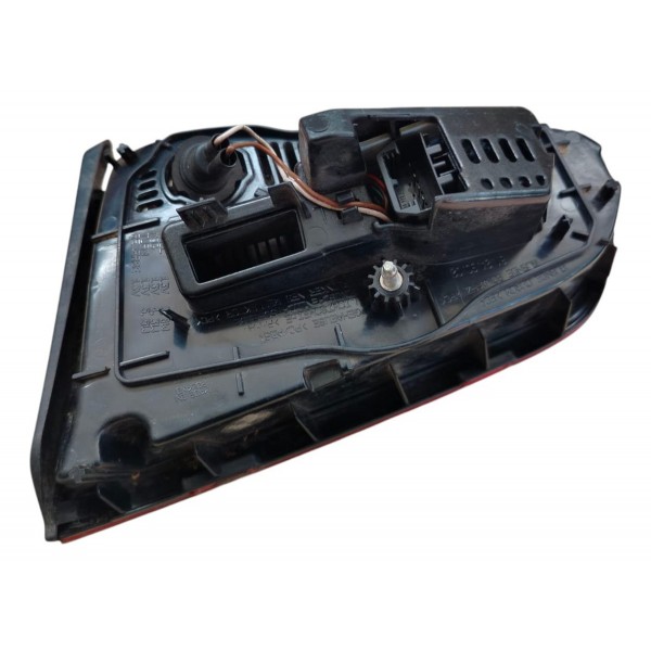 Lanterna Esquerda Tampa Traseira Vw Golf 2014 2016 2015 2018