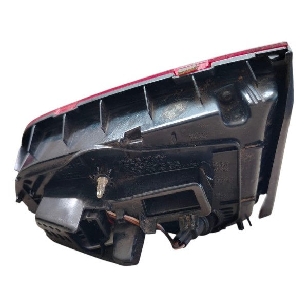 Lanterna Esquerda Tampa Traseira Vw Golf 2014 2016 2015 2018