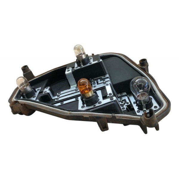 Circuito Lanterna Traseira Direita Ford Ka Hatch 2015 2016