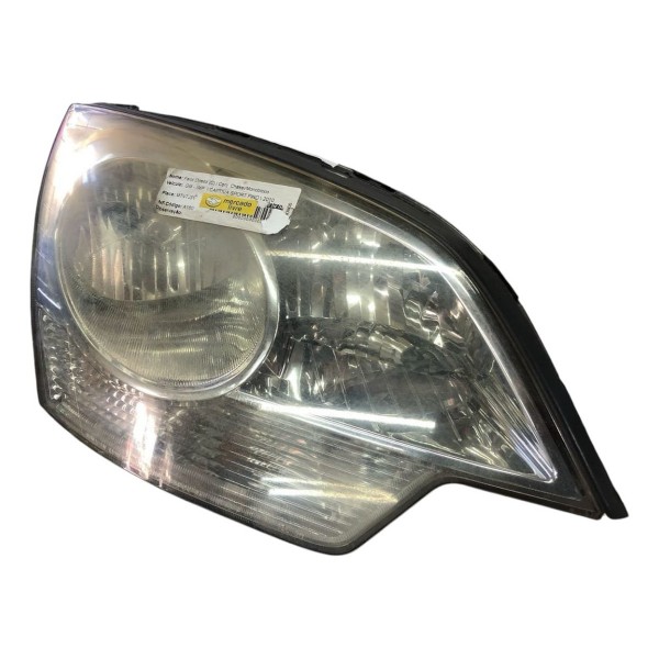 Farol Direito Chevrolet Captiva 2008 2010 2012 2014 Detalhe