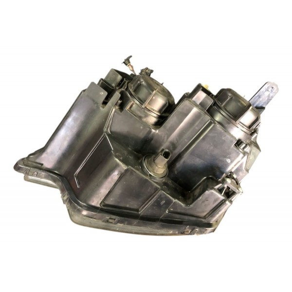Farol Direito Chevrolet Captiva 2008 2010 2012 2014 Detalhe