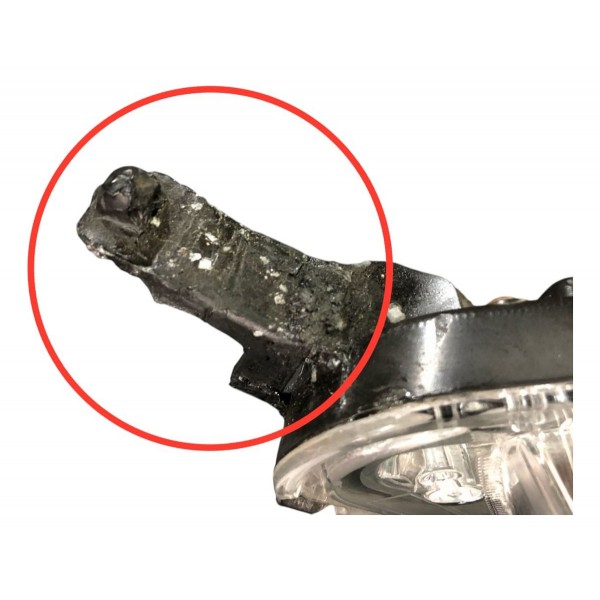 Farol Esquerdo Mitsubishi Asx Xenon 2011 2014 2016 Detalhe