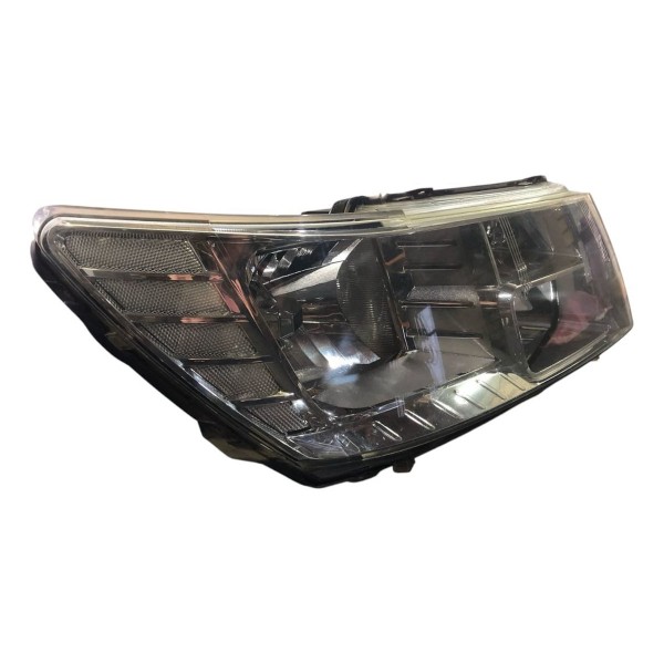 Farol Direito Fiat Freemont 2010 2013 2015 2018 Detalhe
