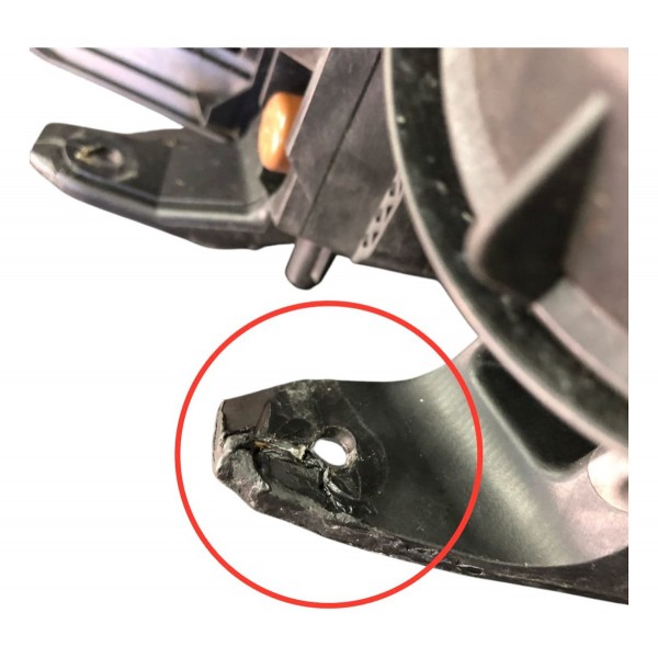 Farol Direito Mitsubishi Asx Xenon 2011 2014 2016 Detalhe