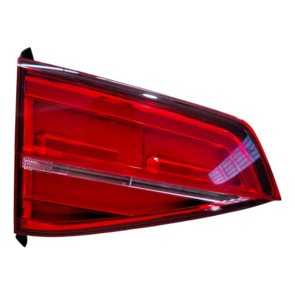 Lanterna Esquerda Tampa Traseira Vw Jetta 2016 2017 2018