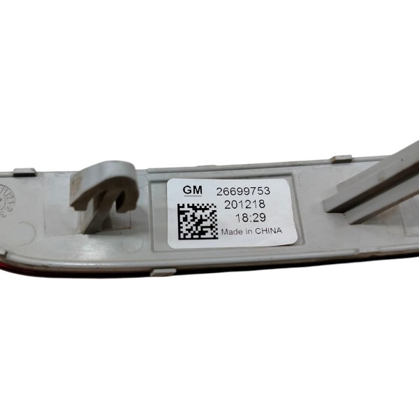 Refletor Olho Gato Esquerdo Onix Plus Sedan 2020 A 2022