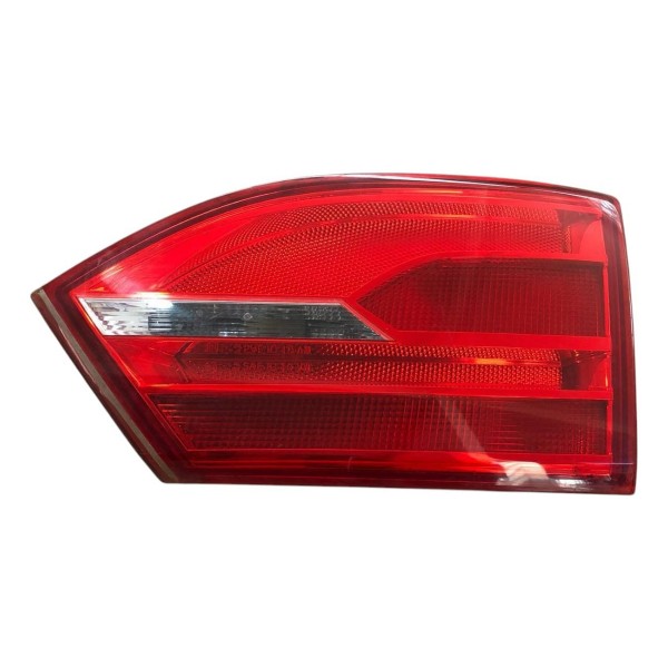 Lanterna Direita Tampa Traseira Vw Jetta 2011 2012 2013 2014