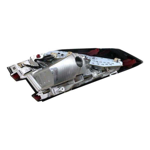 Lanterna Traseira Direita Byd Dolphin  2023 Led Sem Lente