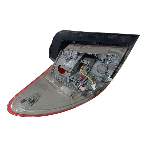 Lanterna Traseira Direita Mercedes B200 2013 2014 2015 2018