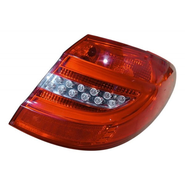 Lanterna Traseira Direita Mercedes B200 2013 2014 2015 2018