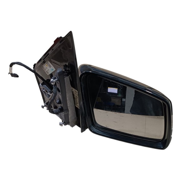 Retrovisor Elétrico Dir Mercedes B200 2013 2014 2018 Detalhe
