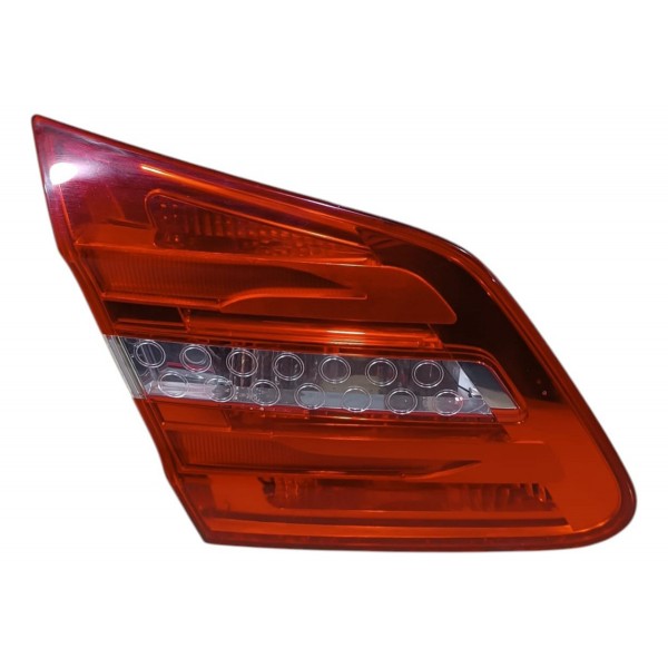 Lanterna Esquerda Tampa Traseira Mercedes B200 2013 2014