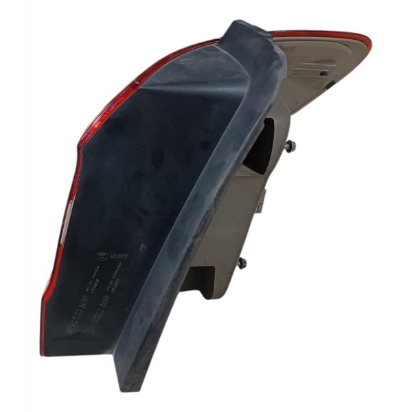 Lanterna Traseira Esquerda Mercedes B200 2013 2014 2015 2018