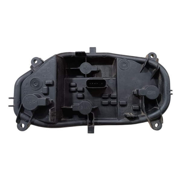 Circuita Lanterna Traseira Direita Ford Ka 2015 2016 A 2020
