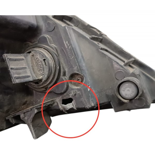 Farol Esquerdo Kia Sportage 2011 2012 2013 A 2016 Detalhe