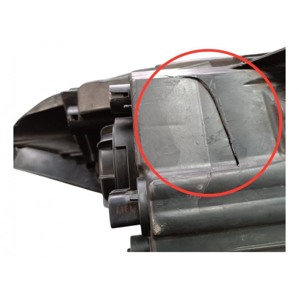 Farol Direito Hyundai Ix35 2010 2011 2012 2013 2015 Detalhe