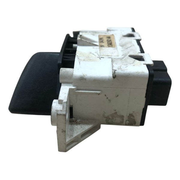 Botão Pisca Alerta Ford Focus 2001 2002 2003 2004 2005 2006 Preto