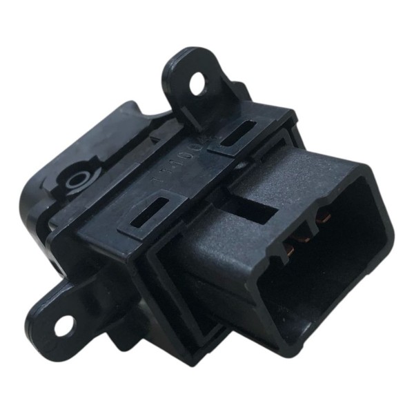 Botão Vidro Elétrico Tras Esquerdo Kia Soul 2009 2010 A 2012
