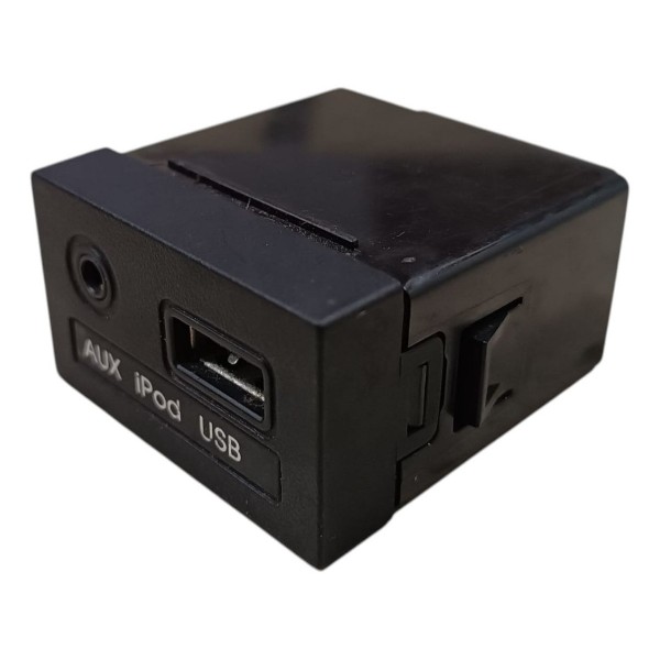 Entrada Auxiliar Painel Usb 12v Hyundai Hb20 2012 2013 A2019 Preto