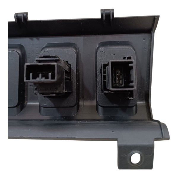 Moldura Painel Usb Acendedor 12v Honda Hr-v 2016 2017 À 2021 Preto