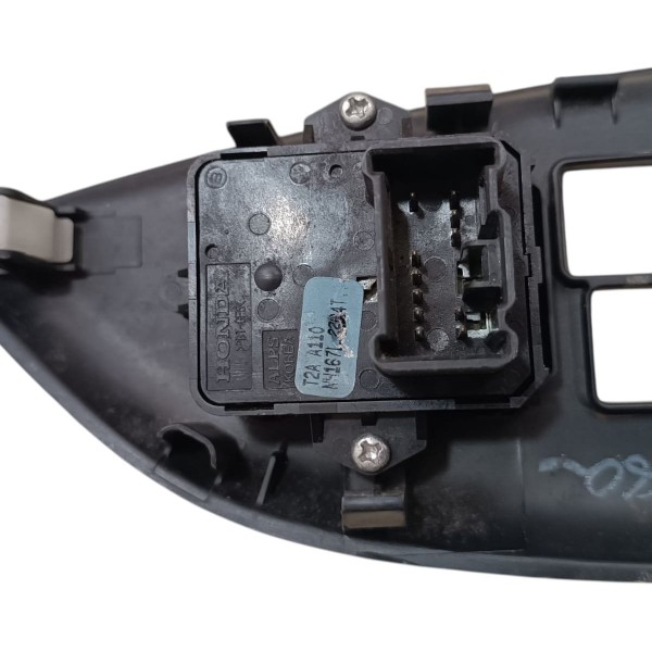 Moldura Botão Vidro Dianteiro Esquerdo Fit 2015 2016 2020