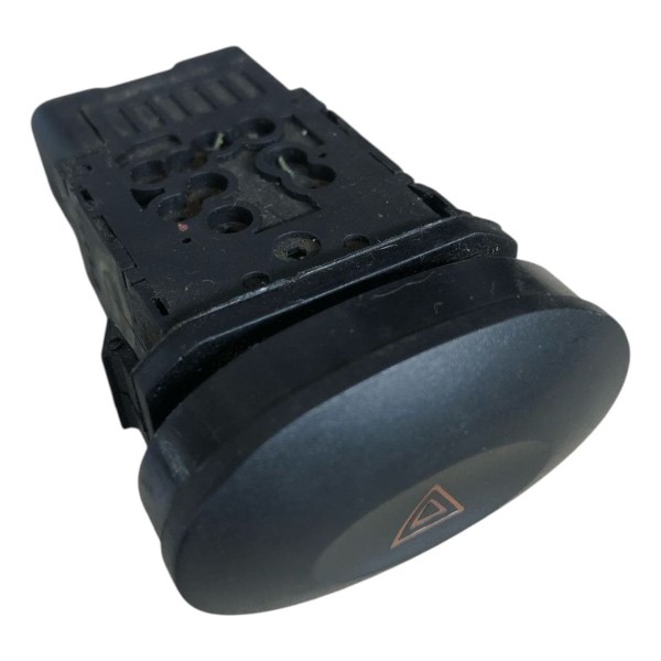 Botão Interruptor Pisca Alerta Chery Qq 2011 2012 A 2015 Preto