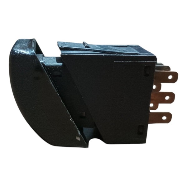Botao Interruptor Pisca Alerta Gm Corsa 1994 1995 A 2002 Preto