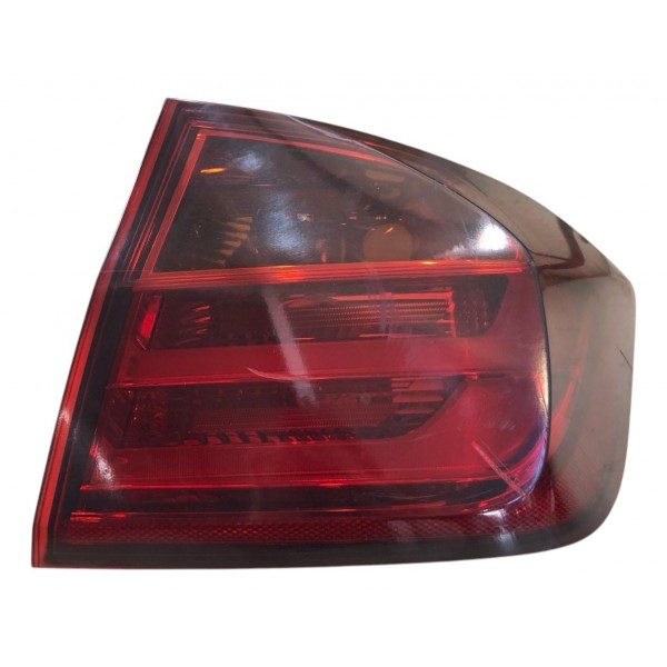 Lanterna Traseira Direita Bmw 328i 2013 2014 A 2016 Original Direito/passageiro Vermelho