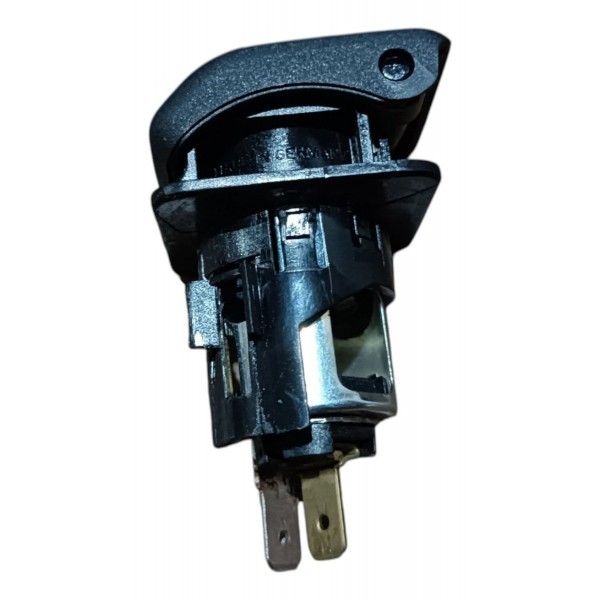 Tomada Carregador 12v Porta Malas Bmw 320i 328i 2013 A 2017 Preto