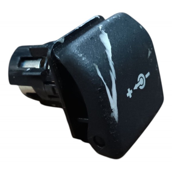 Tomada Carregador 12v Porta Malas Bmw 320i 328i 2013 A 2017 Preto