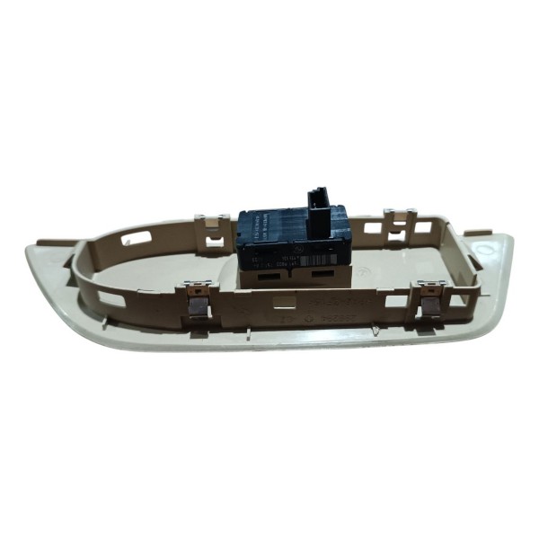 Moldura Botão Vidro Traseiro Esquerdo Bmw X1 2010 2011 2014