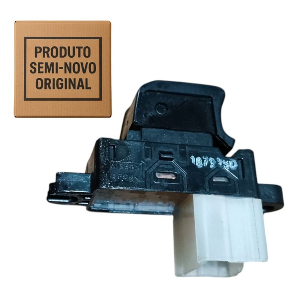 Botão Vidro Dianteiro Direito Nissan March Versa 2015 A 2020