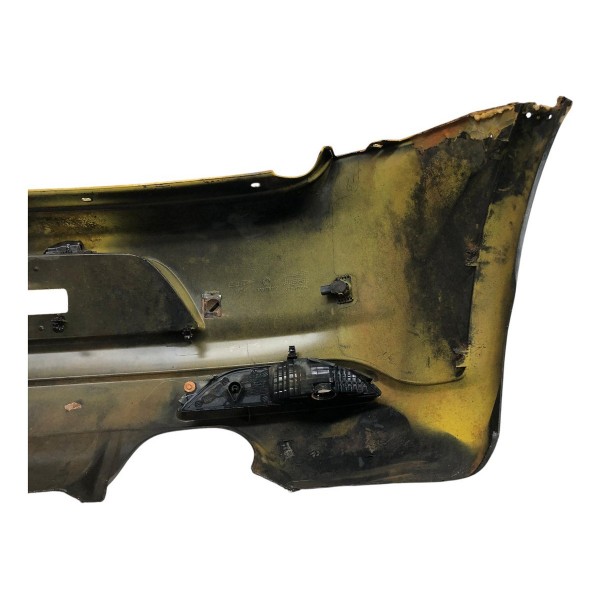 Parachoque Traseiro Fiat Punto T-jet 2009 A 2012 Detalhe