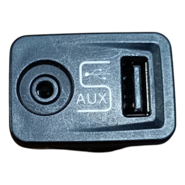 Entrada Usb Auxiliar Fiat Grand Siena Palio 2013 2014 2015