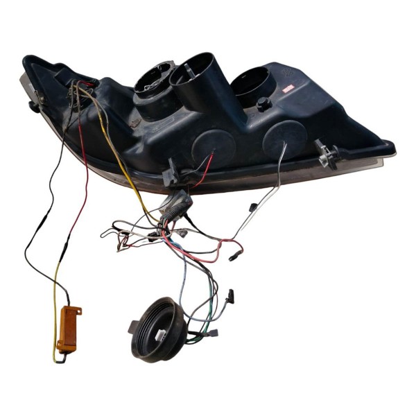 Farol Esquerdo Bmw 335i 2008 C/led (para Retirada De Peças) Esquerdo/motorista