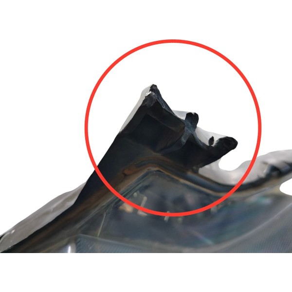 Farol Direito Mobi C/ Mascara Ngra 2016 2017 A 2020 Detalhe Direito/passageiro